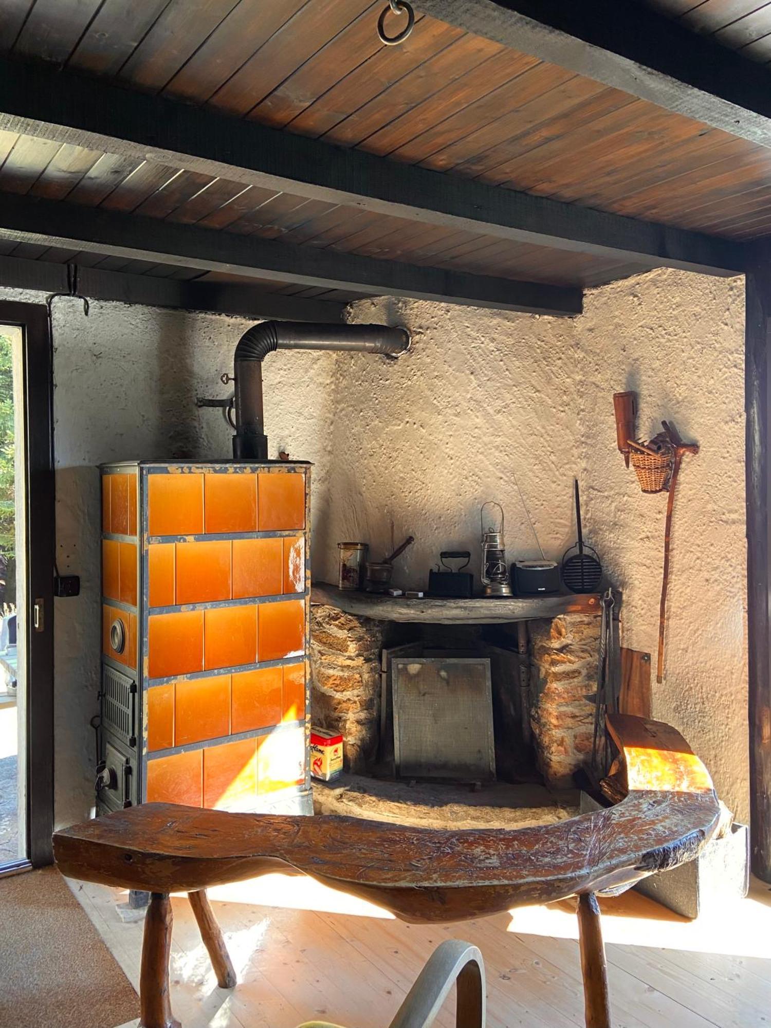 Do-Minus Boutique Home & Private Spa Ca Pedrot Mountain Cottage Monte Carasso Exteriör bild
